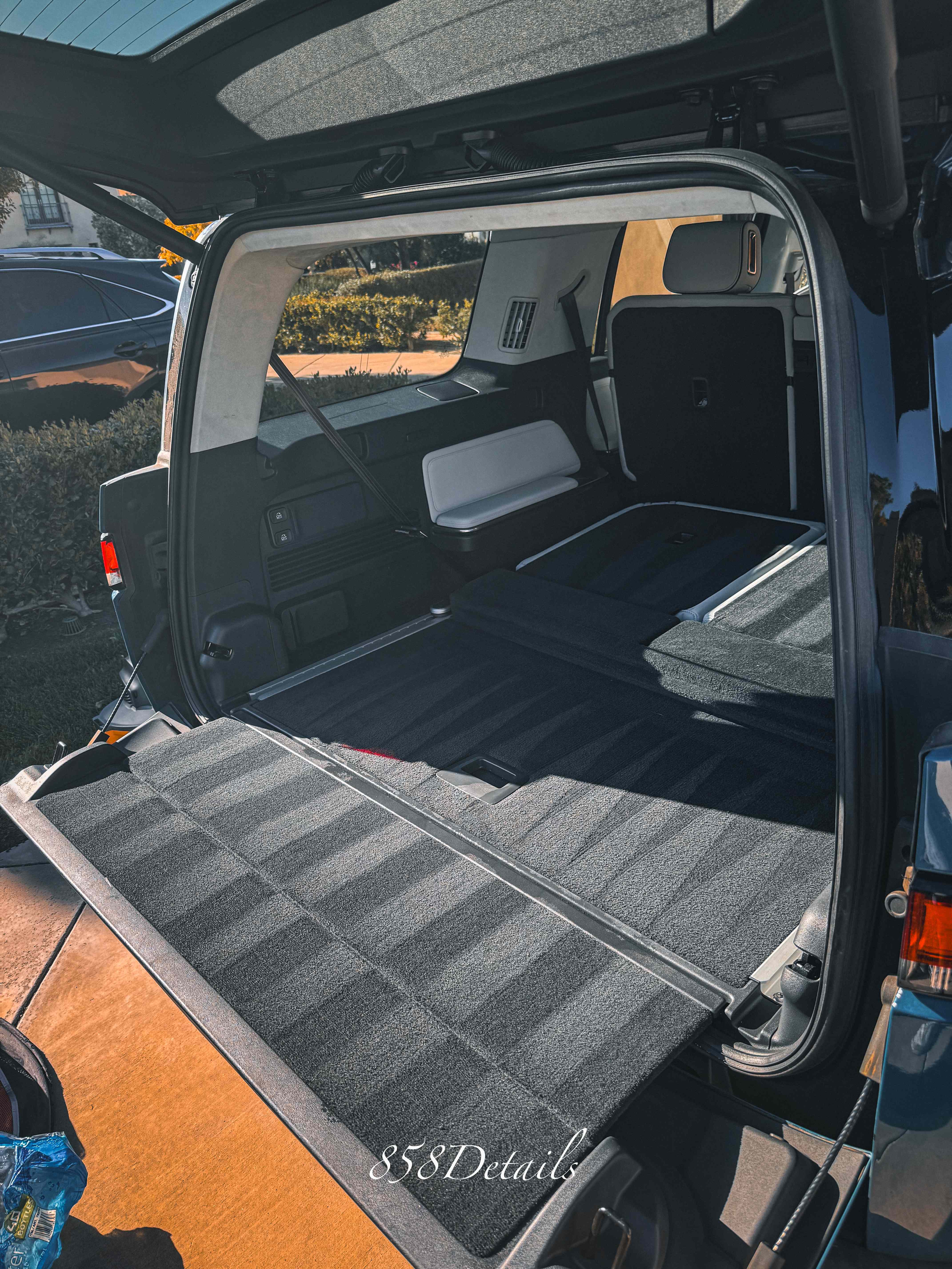 SUV trunk and cargo area detailed to perfection